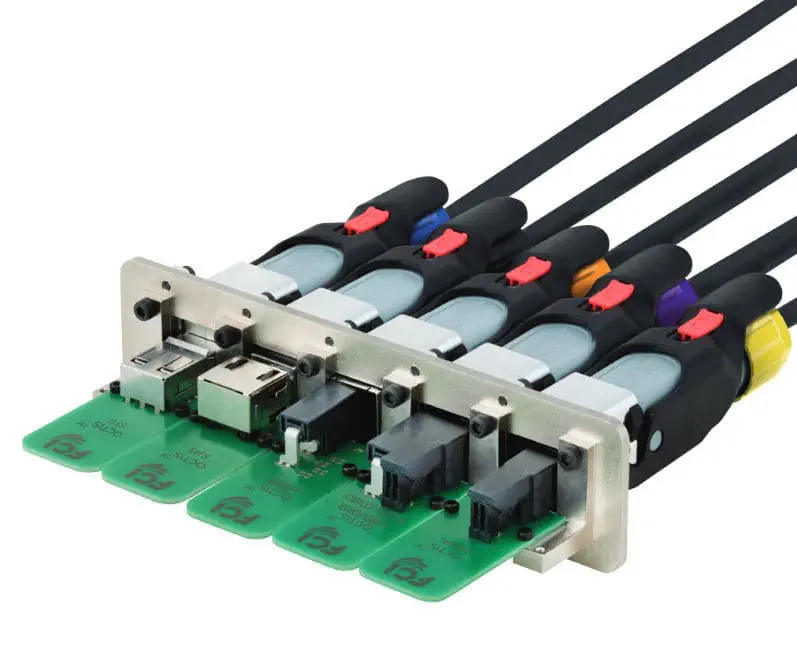 High-speed-data-Power Hybrid Connectors